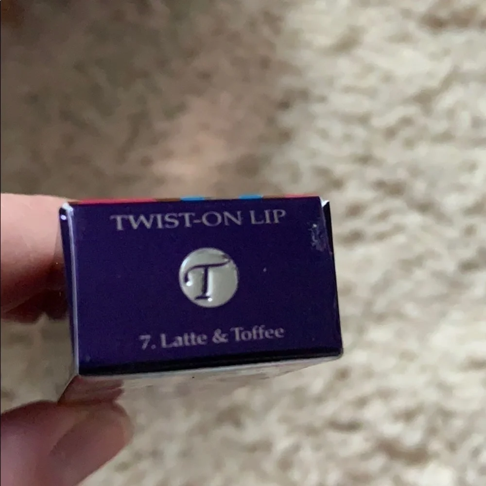 NEW! By Terry Twist On Lip Dual Lipstick Latte